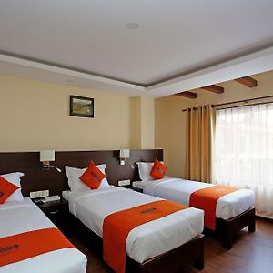 Deluxe Triple Room on food beverage 24 hrs check allowed Late checkout by 1 hour